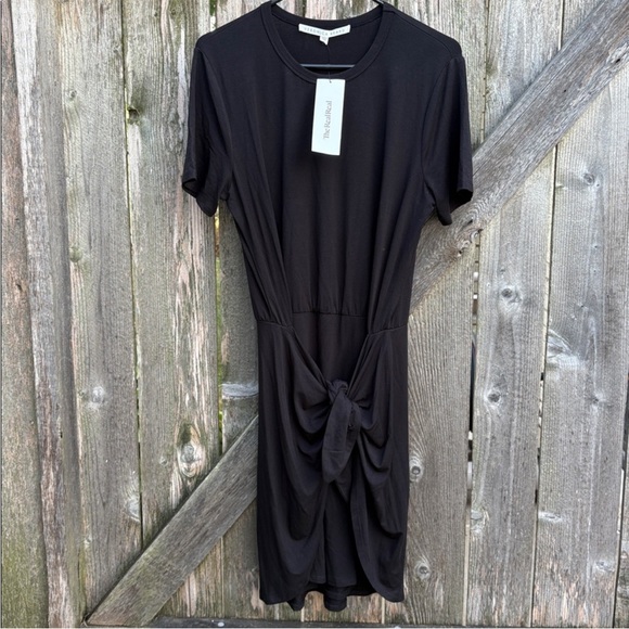 EUC Veronica Beard Bernice Stretch Jersey
Front Tie Dress Black Size Medium - Picture 2 of 9